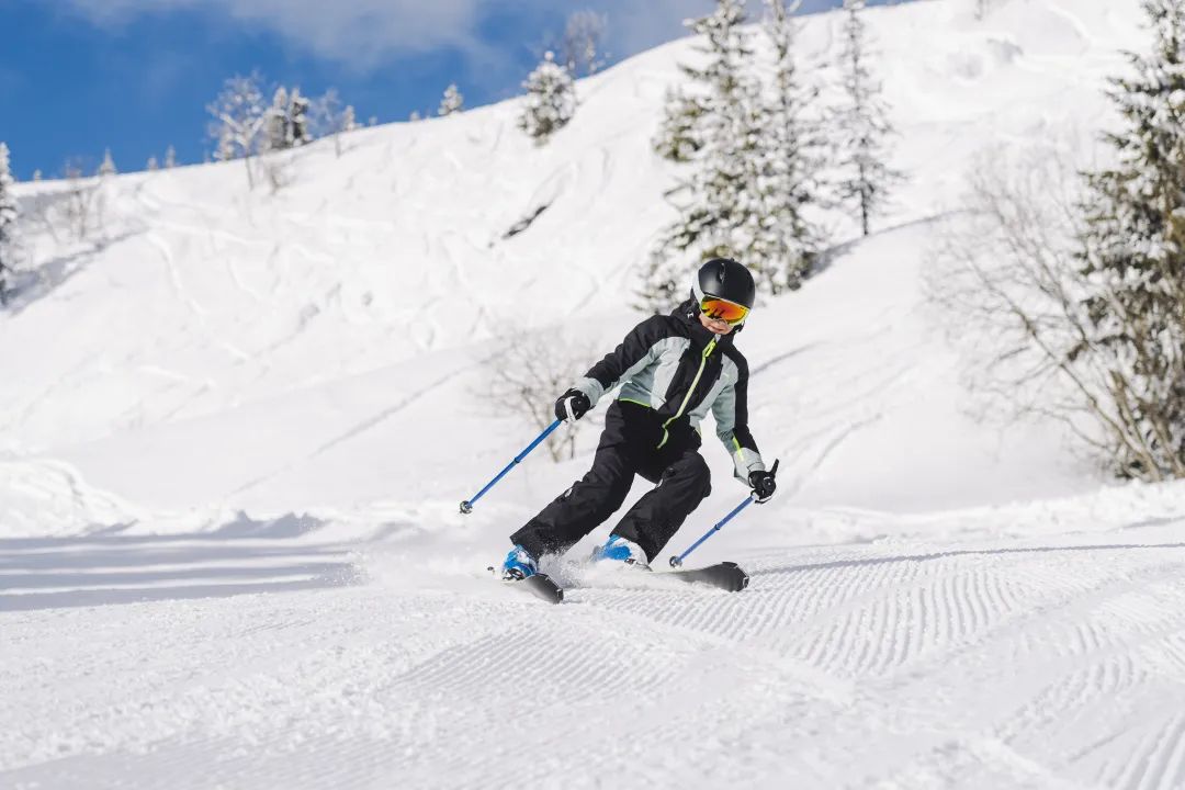 進口滑雪靴清關，滑雪靴進口進保稅倉，滑雪靴子報關流程，2022新版跨境電商零售進口商品清單