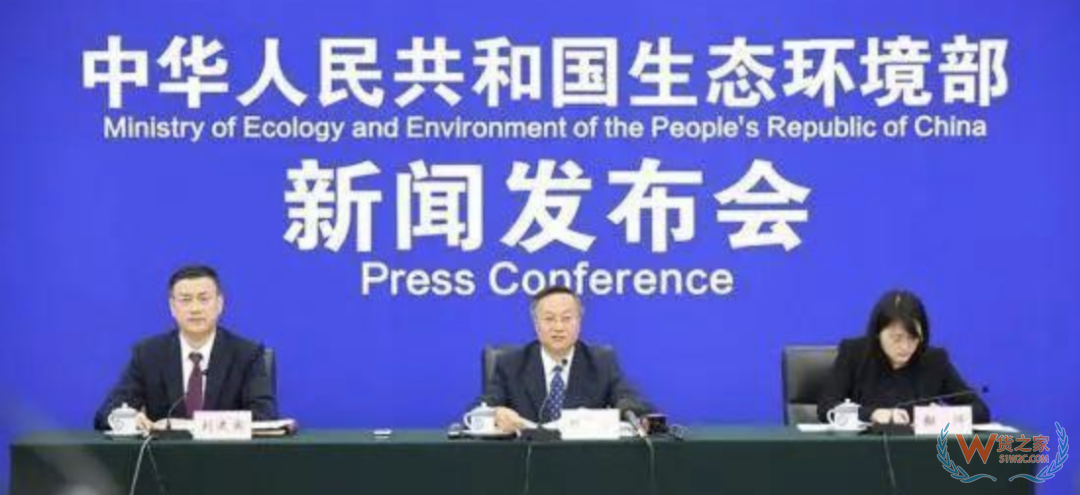 由于環境污染等問題愈發嚴重，國家近幾年來一直在嚴打“洋垃圾進口”，但因為利潤很高，很多企業依然鋌而走險，向國外進口洋垃圾進行加工生產。—貨之家
